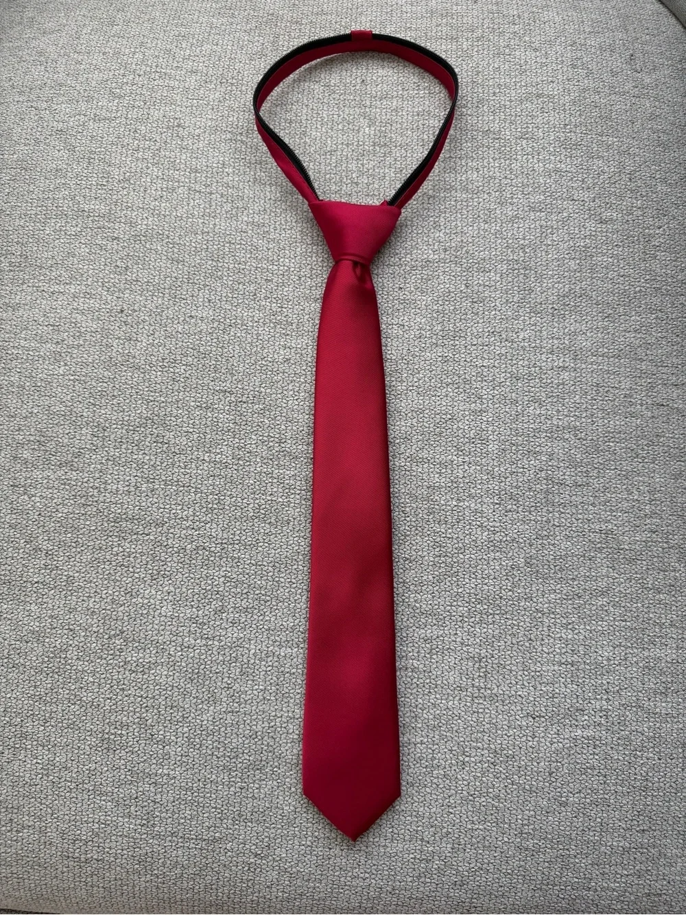 Tommy Hilfiger Solid Red Kids Pre-Tied Tie